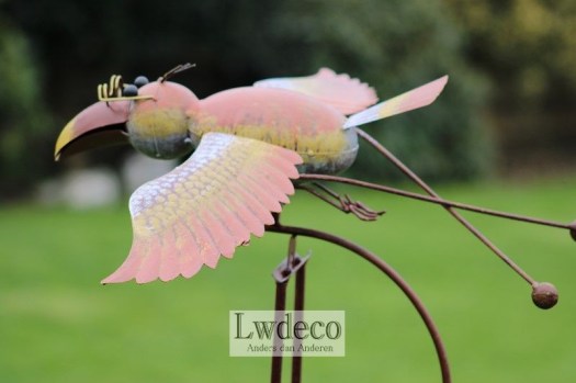 Lw229 pendelsteker vogel met bewegende vleugels 135x70cm c